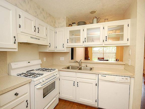 2nd image of 2606 Northern Dr