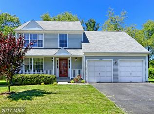 14390 Flourcastle Ct, Centreville, VA 20120