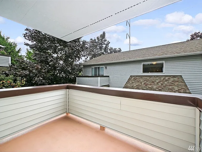 8659 Delridge Way SW #B3 — Photo 15