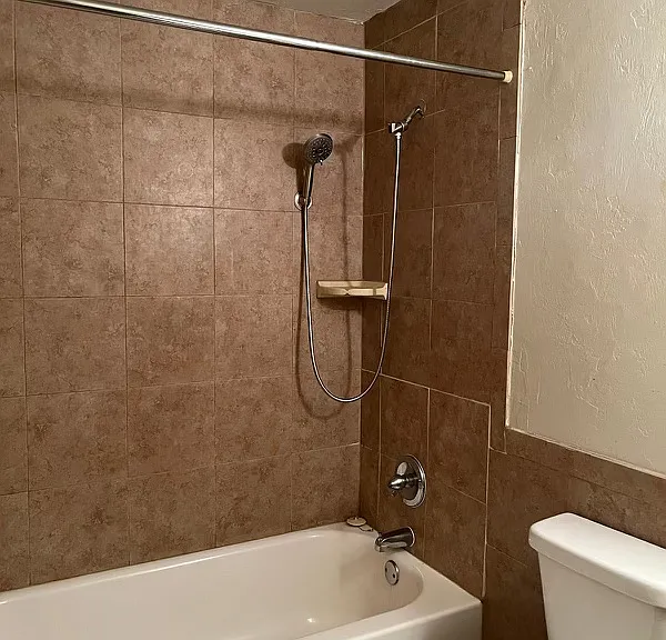 1002 NW 39th Ave #1002 — Photo 10