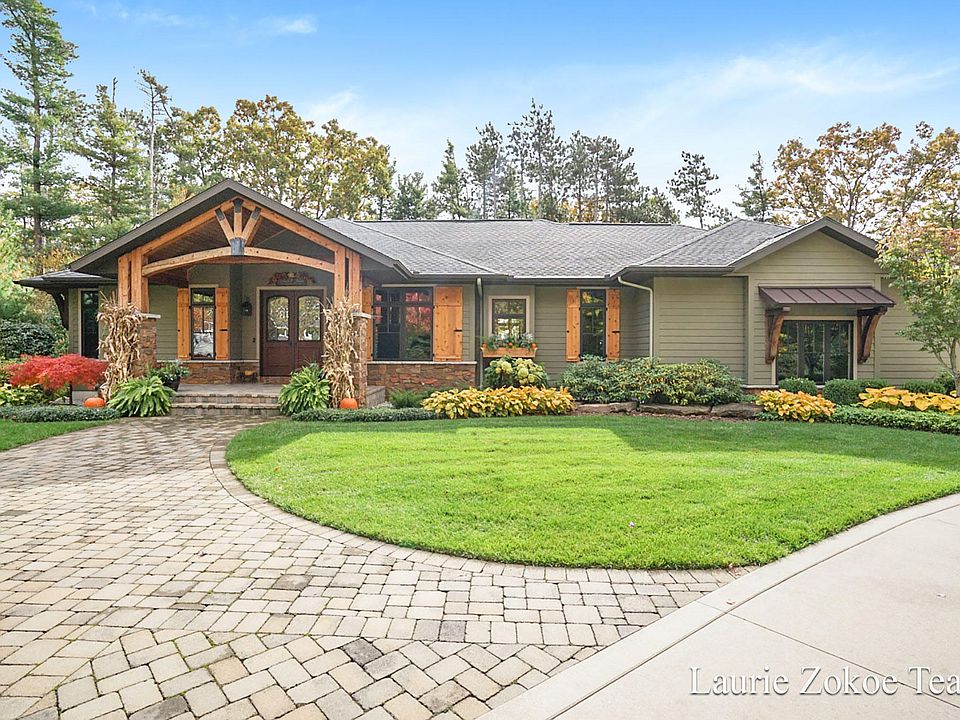 1st image of 7052 Highland Dr W