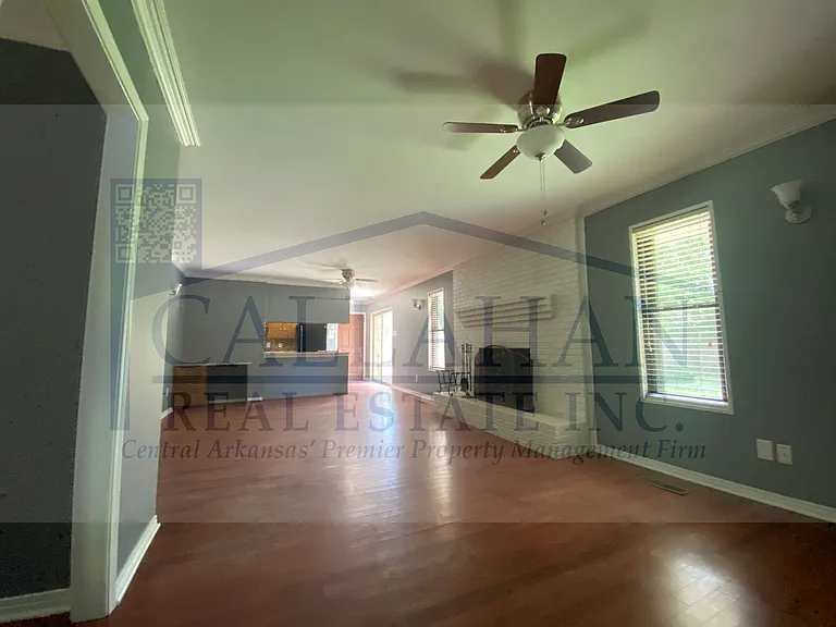 2811 Fox Glenn St — Photo 24