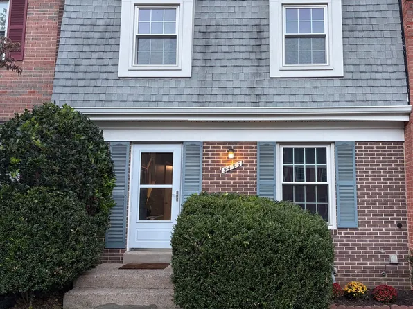 5459 Lighthouse Ln, Burke, VA 22015