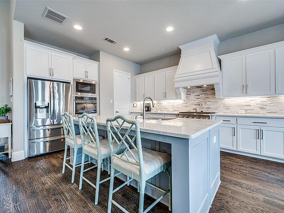 5th image of 4120 Porosa Ln