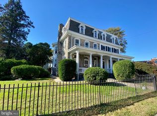 5606 Ridge Ave #3B, Philadelphia, PA 19128