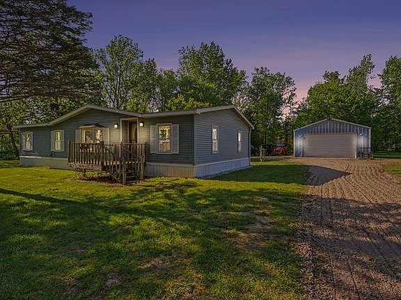 2nd image of 71117 County Road 384