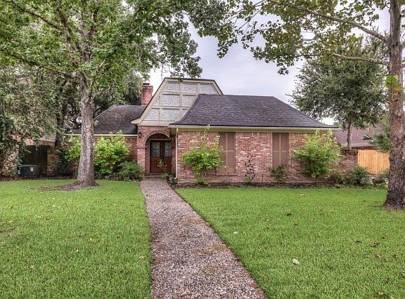 5th image of 2127 Masters Ln