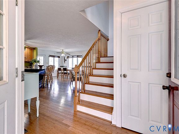 5th image of 320 White Pine Ln