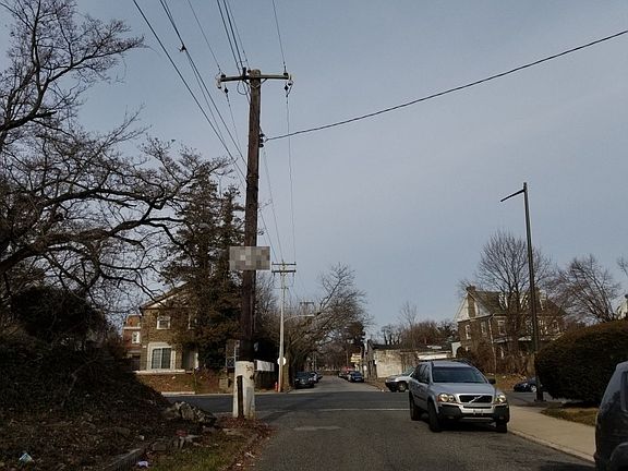5th image of 1311 Haines St