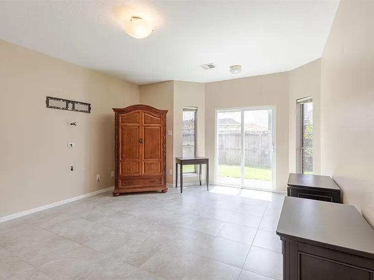 12214 Meadow Lane Ct — Photo 22