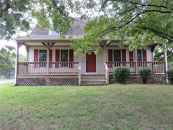 2nd image of 7061 Claybird Ln