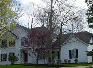 5230 Towbridge Dr, Hudson, OH 44236