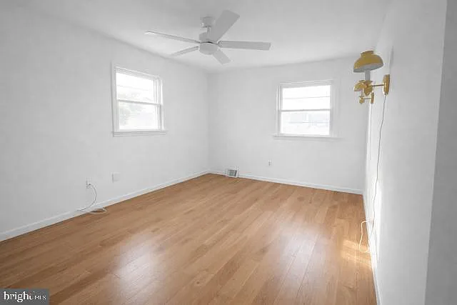 402 Norwood Rd — Photo 12