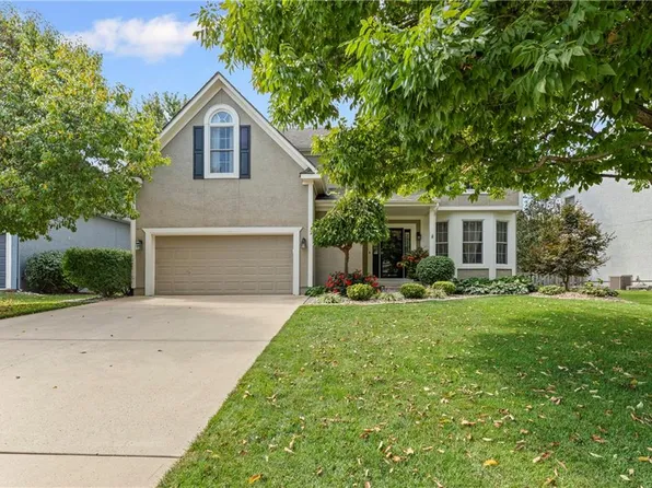 15957 W 160th St, Olathe, KS 66062