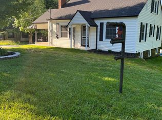 4 Green Acres Dr, Candler, NC 28715