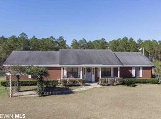 21897 Palomino Cir, Robertsdale, AL 36567