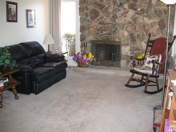 Living Room with Fireplace
