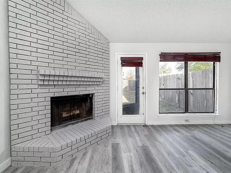 1509 Evergreen Dr — Photo 8