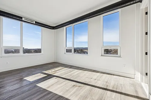 55 WASHINGTON By The Friber Group Photo 1