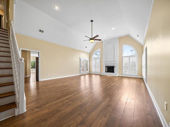 5th image of 6491 Massey Pointe Cv