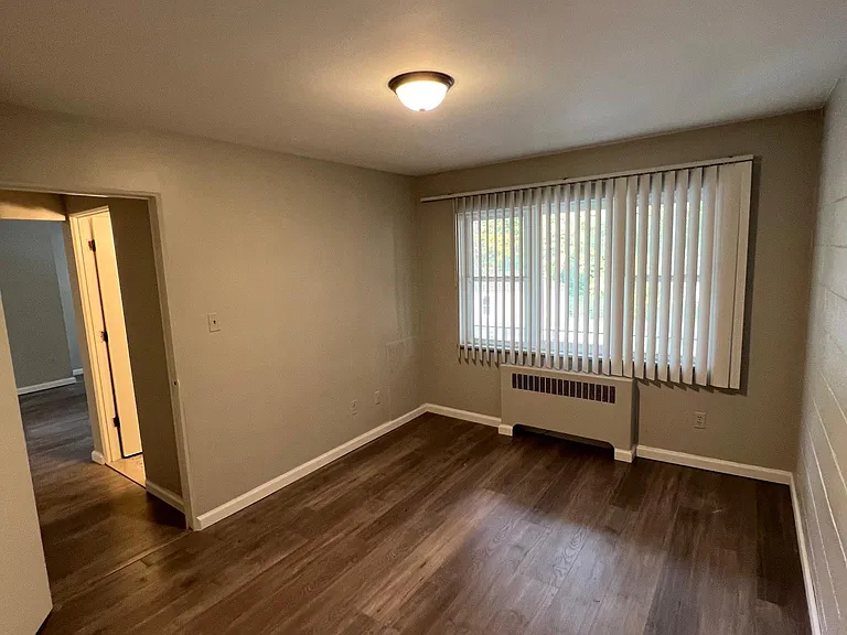 2804 Coolidge Hwy #27 — Photo 3