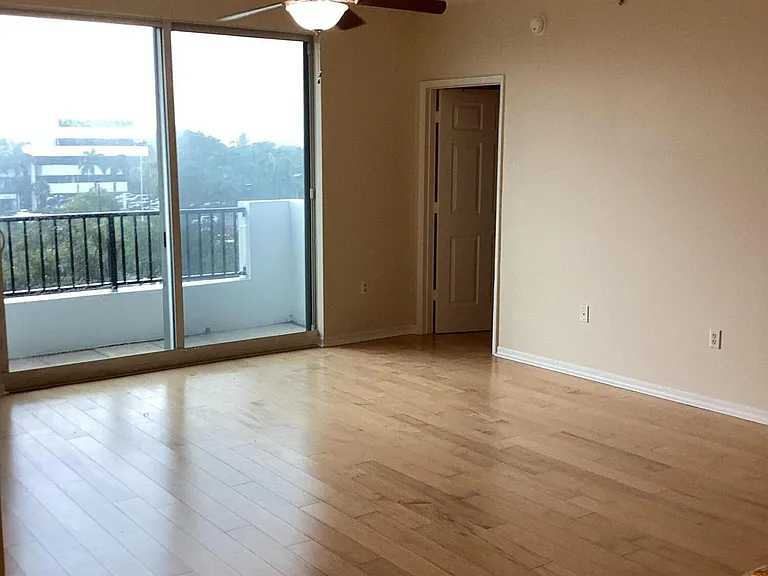 2421 NE 65th St #506 — Photo 25