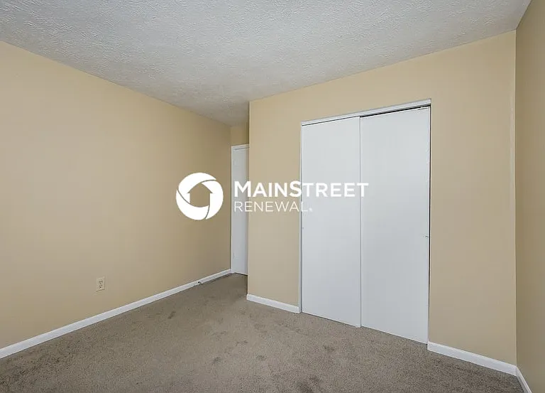 5866 Parterra Dr — Photo 11