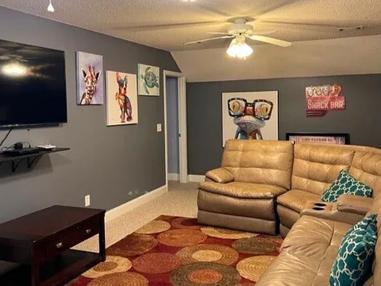 106 Prestige Dr — Photo 13