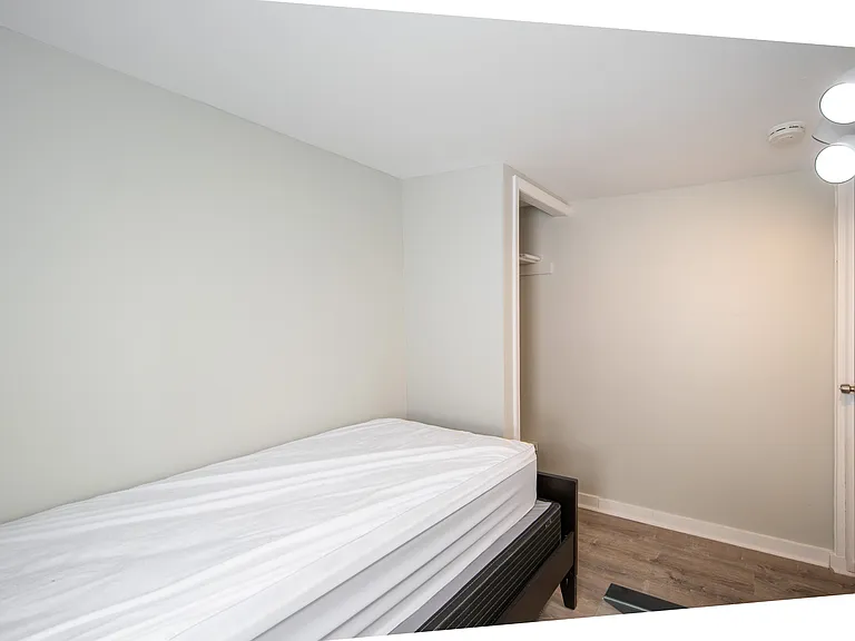 36 Farm St — Photo 15