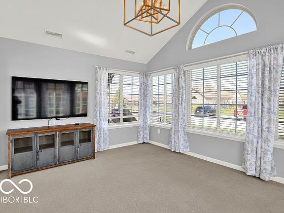 5th image of 17080 Huntley Pl #301