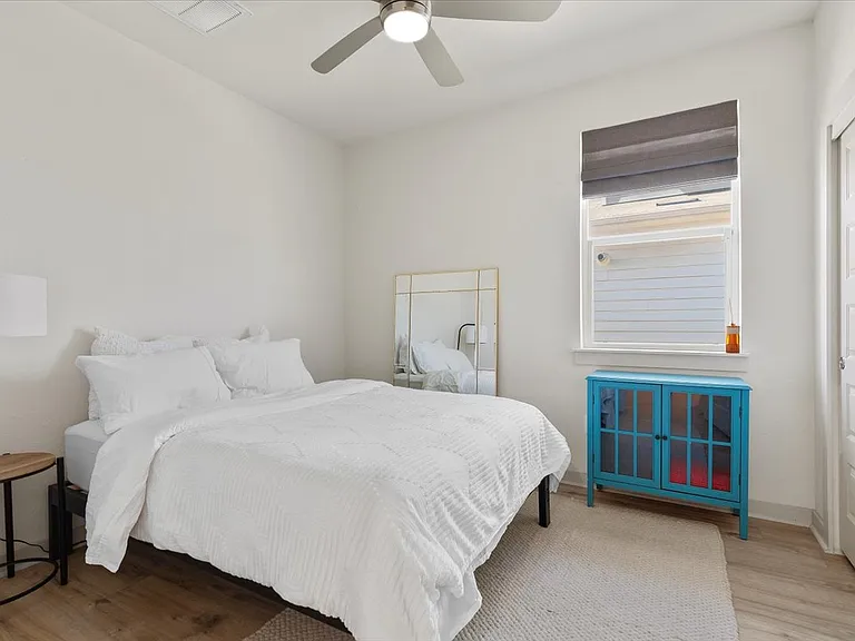 7416 Sagira Path — Photo 8