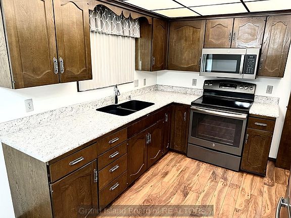 4th image of 1506 Park Ave
