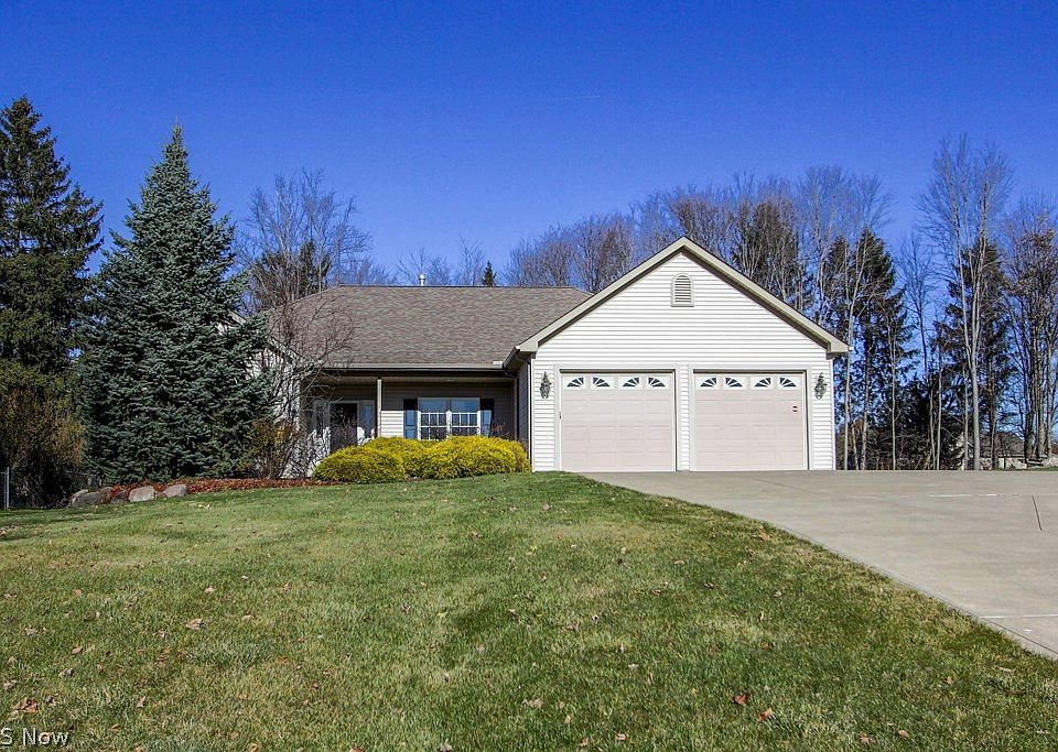 1st image of 21674 Westwood Dr