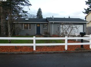 16705 SE Taggart St, Portland, OR 97236