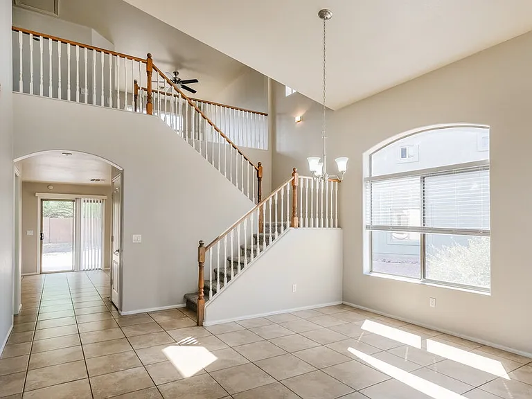 5023 W Ardmore Rd — Photo 5