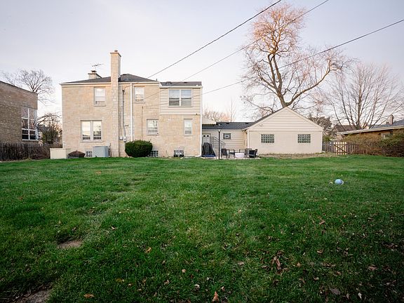 4th image of 5033 Morse Ave