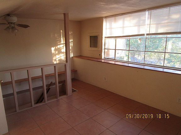 5th image of 1217 Edith Blvd NE APT 4D
