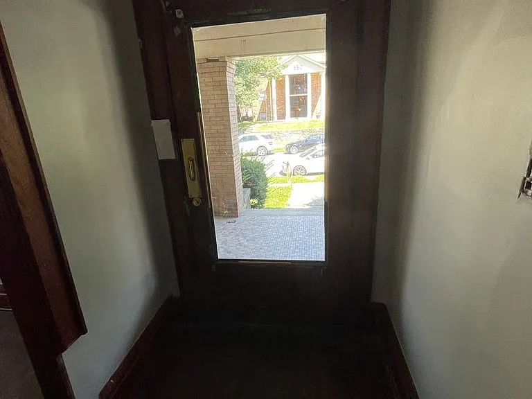 149 E 13th Ave — Photo 29