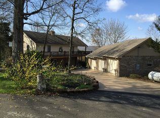 18 Waterview Ln, Albany, KY 42602