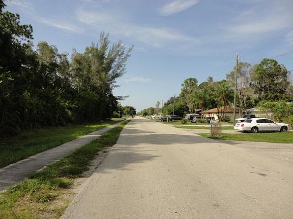 4th image of 18525 Miami Blvd
