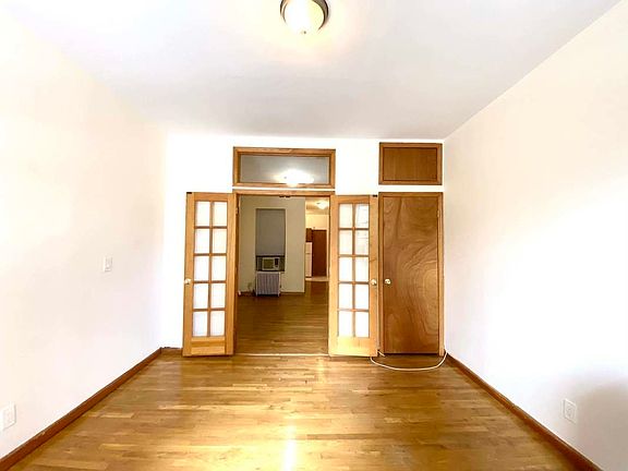 4th image of 564 Amsterdam Ave #1AA