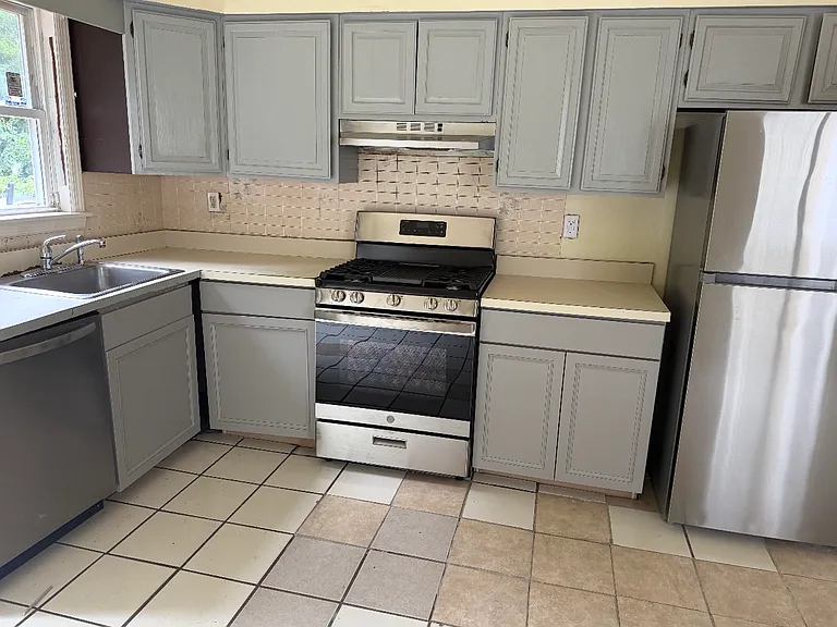 117 Asylum St #115 — Photo 2