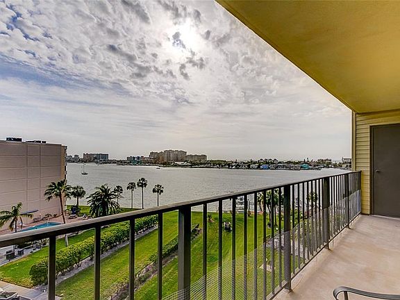 2nd image of 650 Island Way APT 608