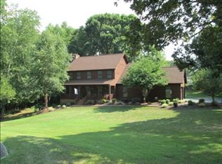 750 Tuscarora Dr, Danville, VA 24540