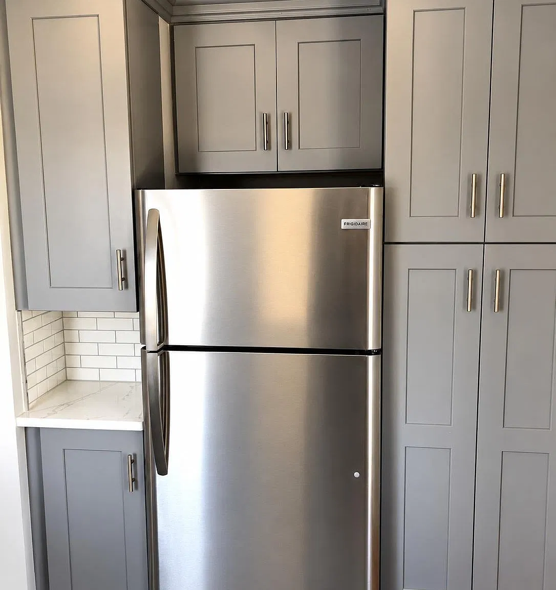 3 bed, 1.0 bath, 1600 sqft, $3,800 — Photo 3