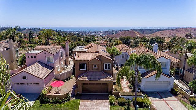 700 feet high 1 mile 2 beach