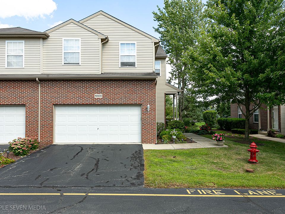 1st image of 16500 W Willow Walk Dr