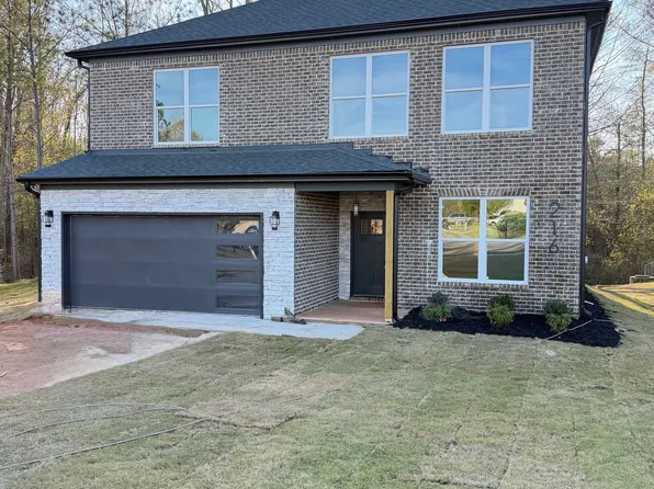 216 Galway Ln, Hampton, GA 30228