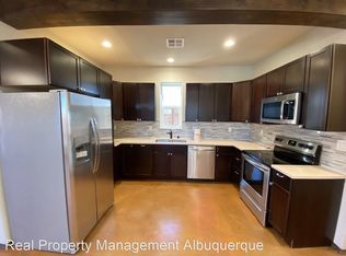 1017 Dunlap St, Santa Fe, NM 87501