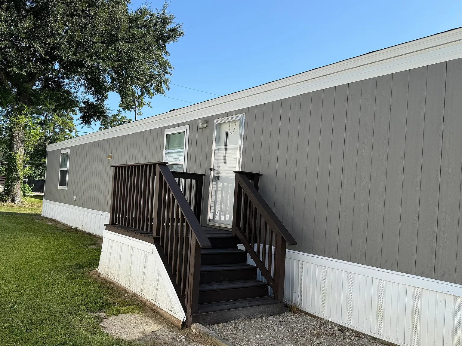 3 bed, 1100 sqft, $1,150 — Photo 2